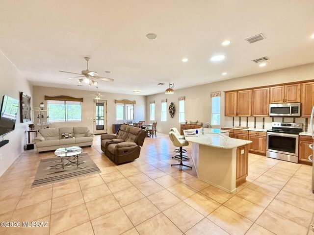 5108 S Vía Loma Verde, Green Valley, AZ 85622