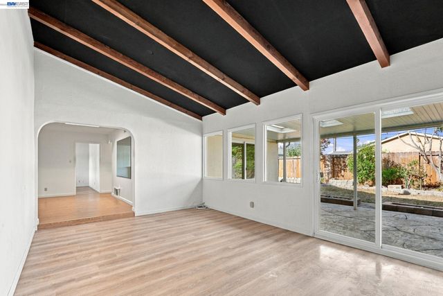 39628 Banyan Tree Rd, Fremont, CA 94538