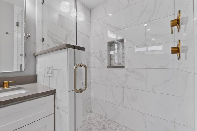 6945 Mill Falls Drive, Dallas, TX 75248