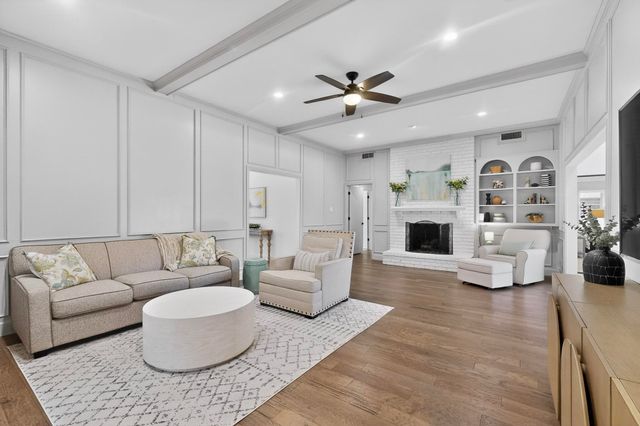 6945 Mill Falls Drive, Dallas, TX 75248