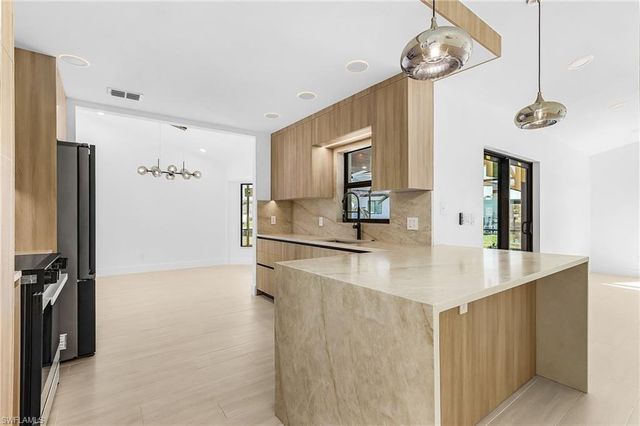 3321 SW 29th AVE, Cape Coral, FL 33914