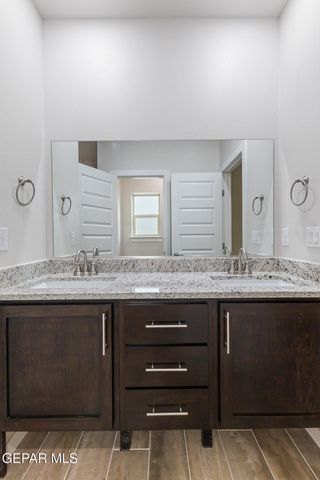 11852 Barrenkale Place, El Paso, TX 79934