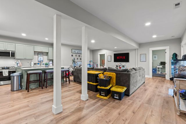 104 Kirk Drive, Nicholasville, KY 40356