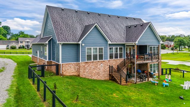 104 Kirk Drive, Nicholasville, KY 40356