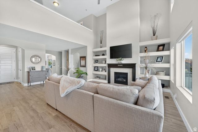 4087 W GREAT NECK DR, South Jordan, UT 84009
