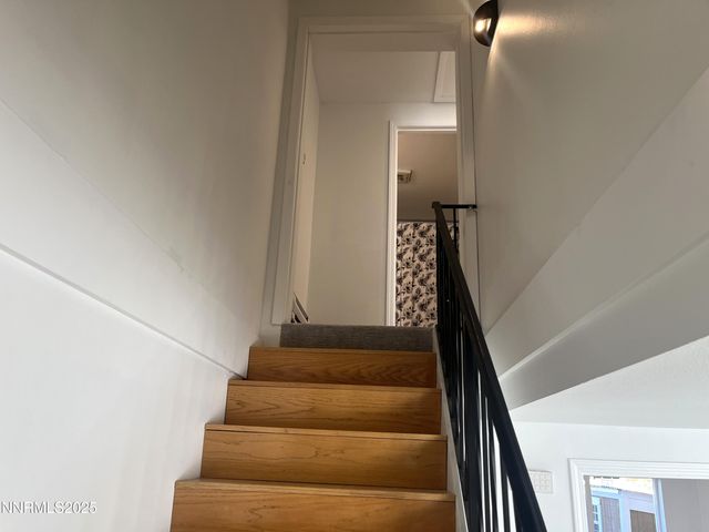 1265 Redwood Circle 5, Gardnerville, NV 89460