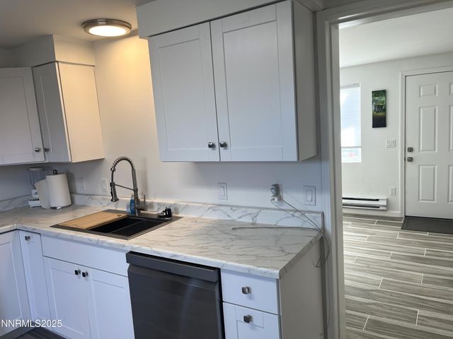 1265 Redwood Circle 5, Gardnerville, NV 89460