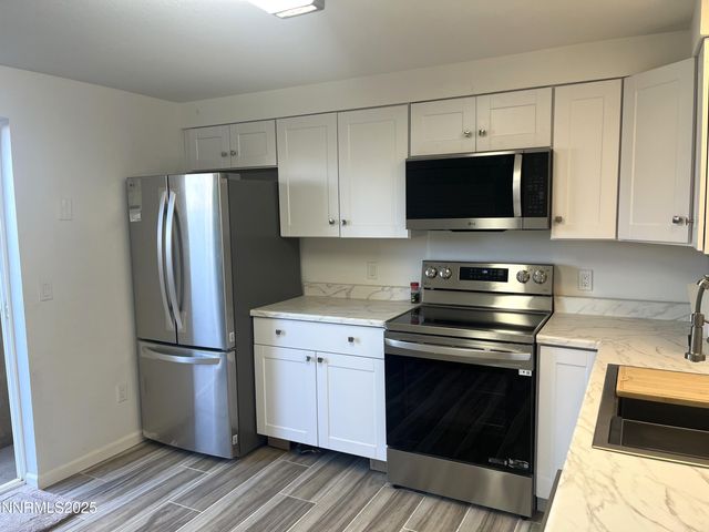 1265 Redwood Circle 5, Gardnerville, NV 89460