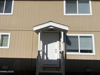 1265 Redwood Circle 5, Gardnerville, NV 89460