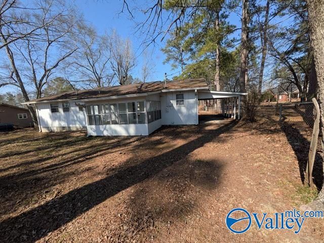 1022 Lindsey Drive, Centre, AL 35960