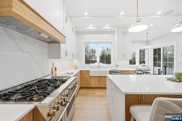 33 Tower Road, Livingston, NJ 07039