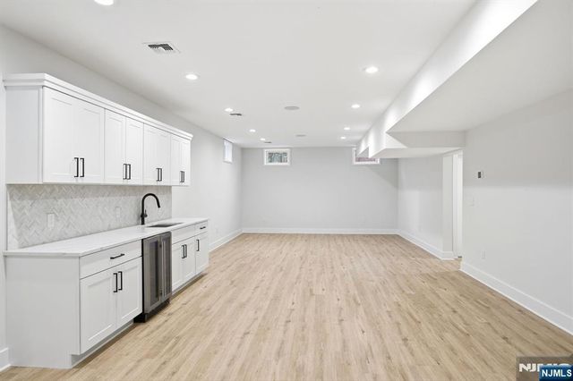 33 Tower Road, Livingston, NJ 07039