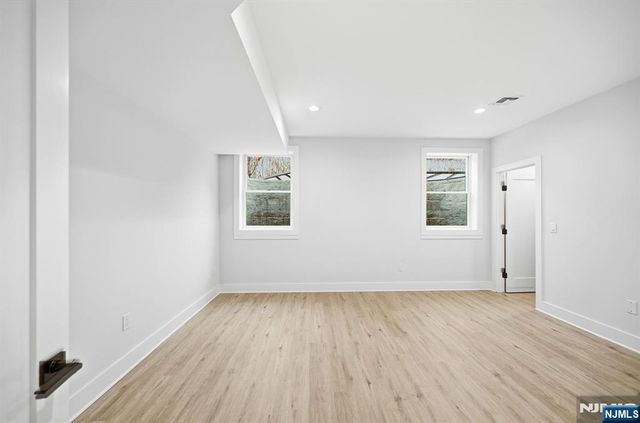 33 Tower Road, Livingston, NJ 07039