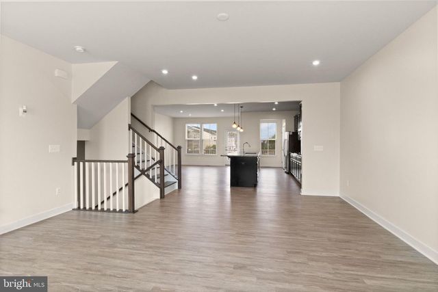 11364 WILLOW GREEN CIR, Manassas, VA 20109
