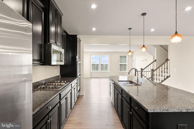 11364 WILLOW GREEN CIR, Manassas, VA 20109