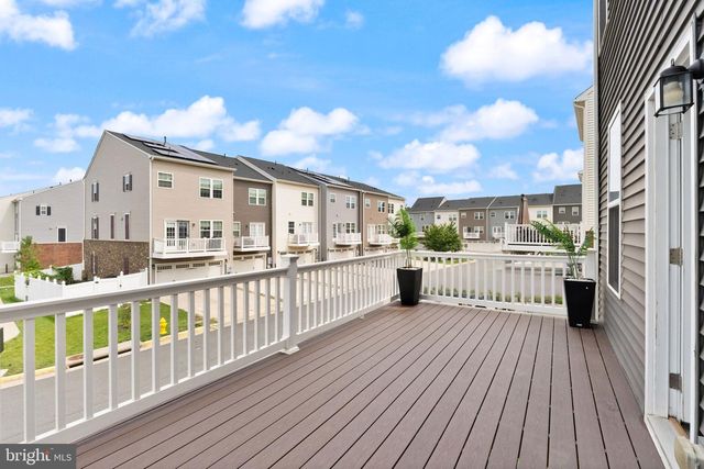 11364 WILLOW GREEN CIR, Manassas, VA 20109