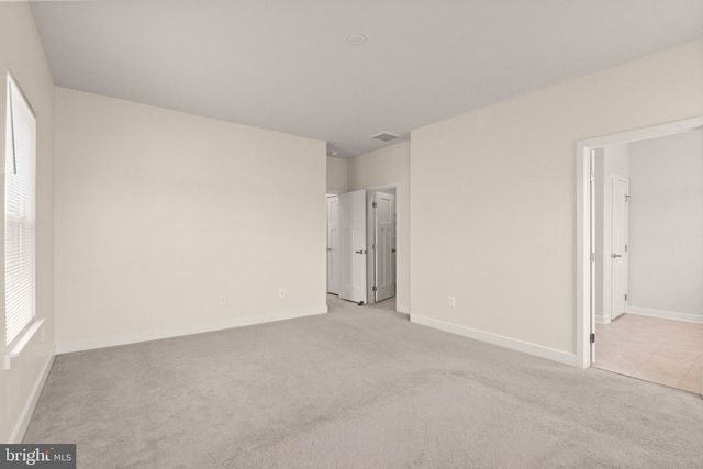 11364 WILLOW GREEN CIR, Manassas, VA 20109