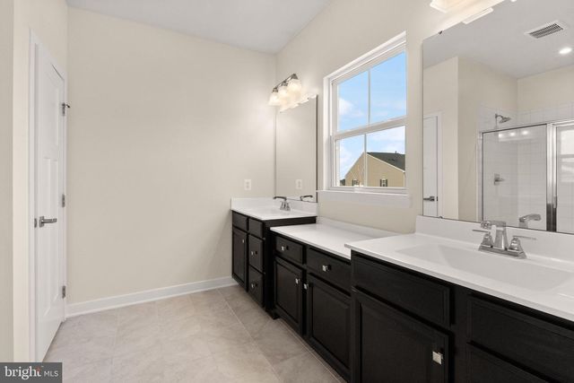 11364 WILLOW GREEN CIR, Manassas, VA 20109