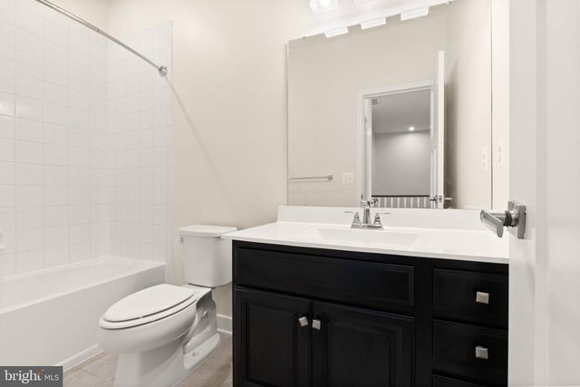 11364 WILLOW GREEN CIR, Manassas, VA 20109