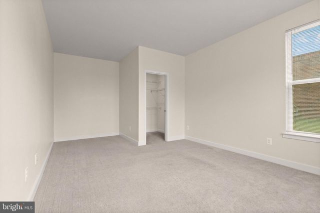 11364 WILLOW GREEN CIR, Manassas, VA 20109