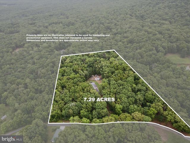 125 ENDER AVE, Moorefield, WV 26836