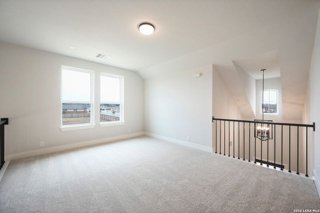 152 Lacey Oak, Castroville, TX 78009