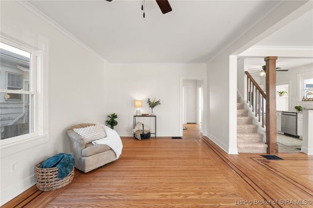 1012 E 7th Street, Jeffersonville, IN 47130