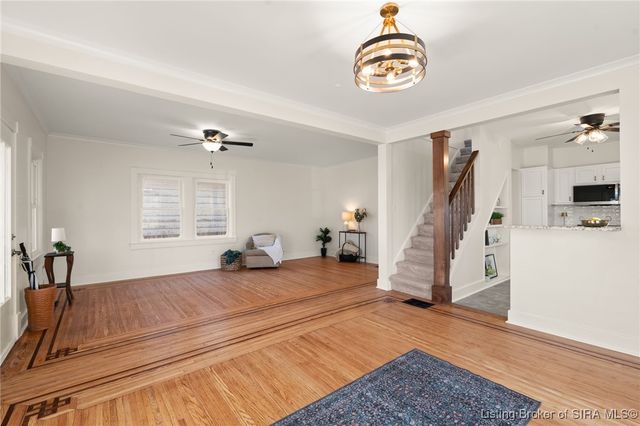 1012 E 7th Street, Jeffersonville, IN 47130