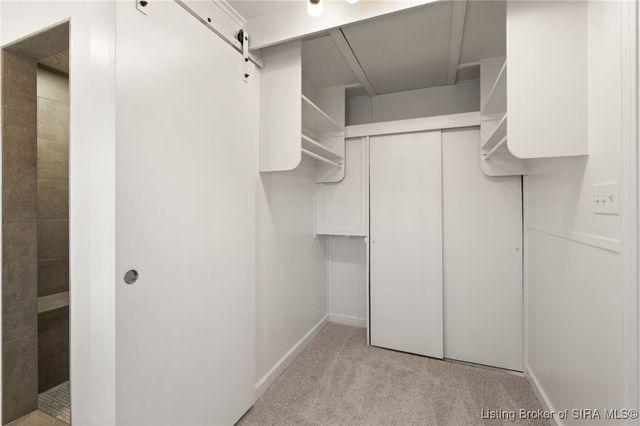 1012 E 7th Street, Jeffersonville, IN 47130