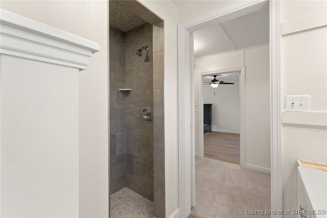 1012 E 7th Street, Jeffersonville, IN 47130