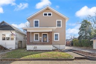 1012 E 7th Street, Jeffersonville, IN 47130