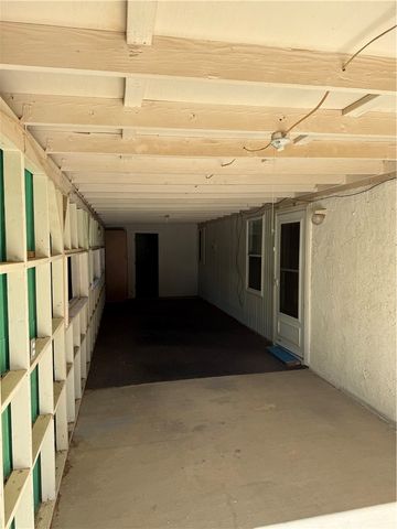 2315 E Suffock Avenue, Kingman, AZ 86409