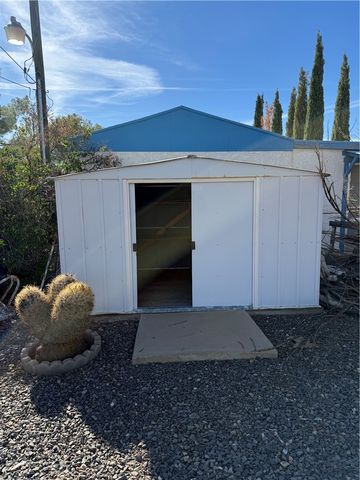 2315 E Suffock Avenue, Kingman, AZ 86409