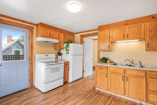 60 School Street, Plainfield, VT 05667