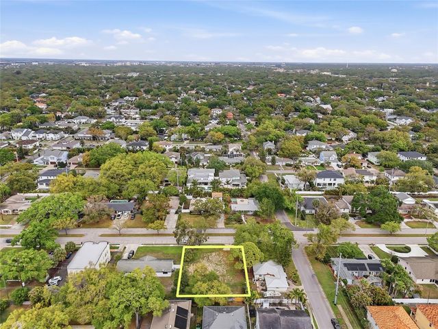 4104 W EL PRADO BOULEVARD, Tampa, FL 33629