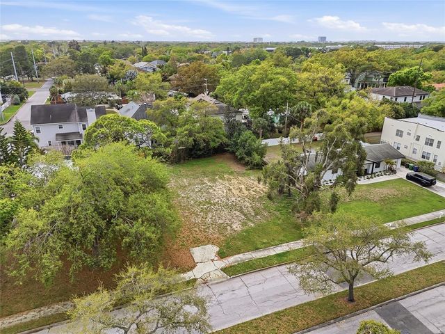 4104 W EL PRADO BOULEVARD, Tampa, FL 33629