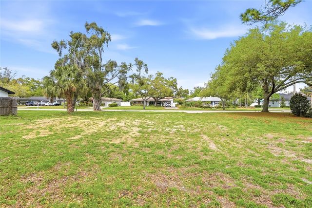 4104 W EL PRADO BOULEVARD, Tampa, FL 33629