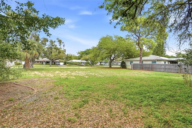 4104 W EL PRADO BOULEVARD, Tampa, FL 33629