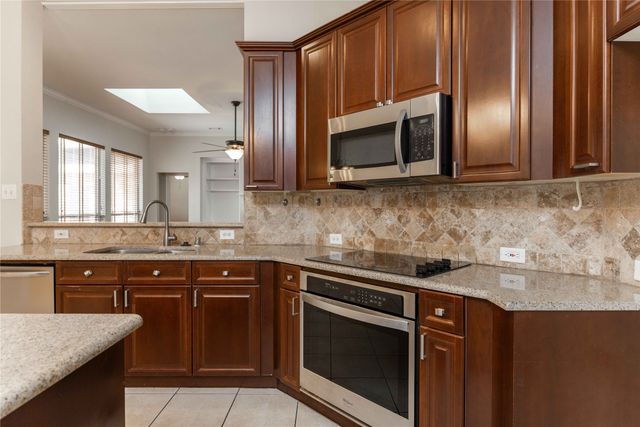 2444 Elm Leaf Lane, Plano, TX 75025