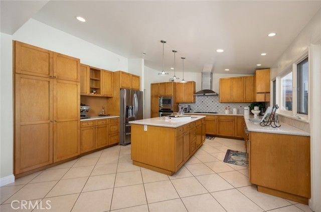 1439 Wembley Road, San Marino, CA 91108