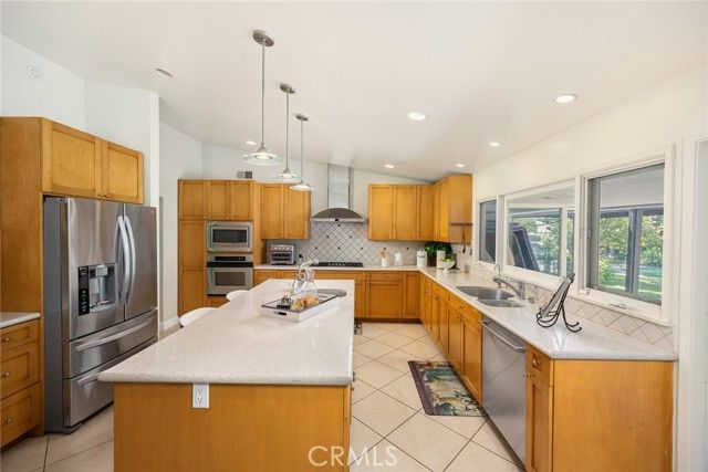 1439 Wembley Road, San Marino, CA 91108