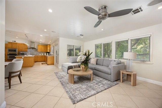 1439 Wembley Road, San Marino, CA 91108