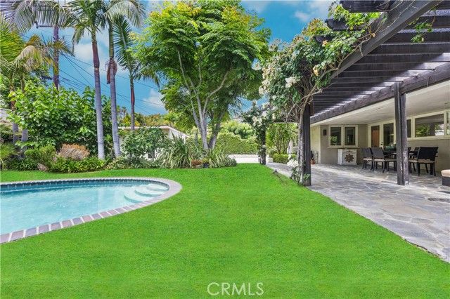 1439 Wembley Road, San Marino, CA 91108