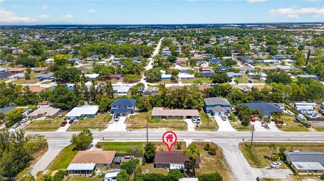 9090 San Carlos BLVD, Fort Myers, FL 33967