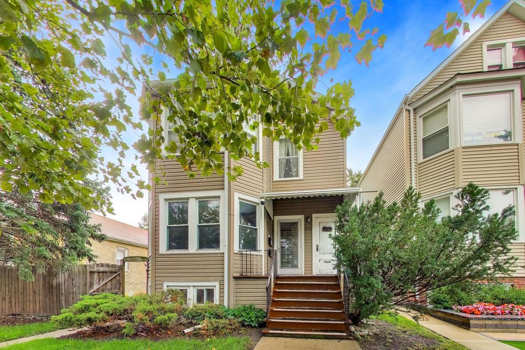 5753 W Giddings Street, Chicago, IL 60630 — exterior
