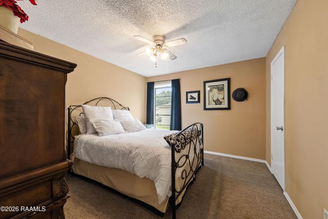 201 High Meadows Boulevard 153, Lafayette, LA 70507