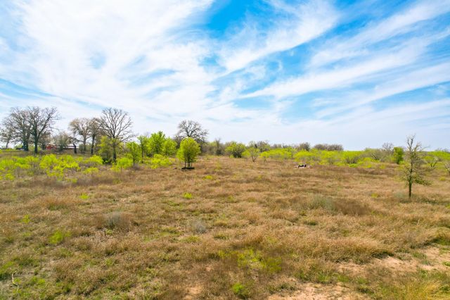 6641 Taylorsville RD, Dale, TX 78616