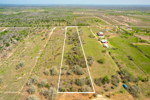 6641 Taylorsville RD, Dale, TX 78616