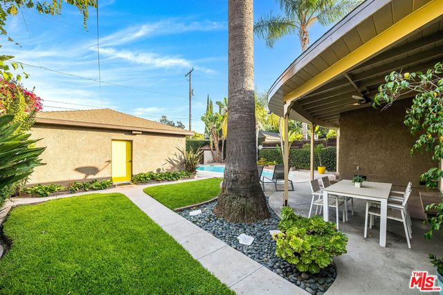 3416 W Clark Avenue, Burbank, CA 91505