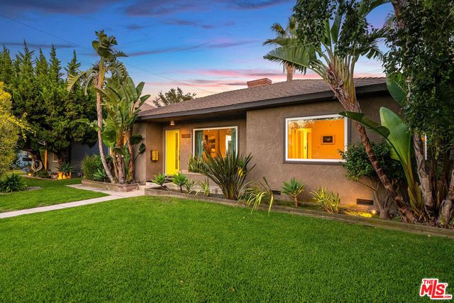 3416 W Clark Avenue, Burbank, CA 91505